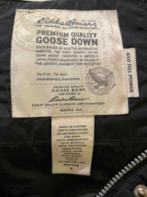 Load image into Gallery viewer, Women Size Petite Small Eddie Bauer Black Women&#39;s Winter Jacket
