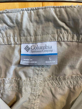 Load image into Gallery viewer, Size Large Columbia Tan Women&#39;s Zip-off Hiking Pants
