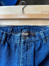 Load image into Gallery viewer, Size 36 Guide Gear Men&#39;s Jeans
