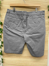 Load image into Gallery viewer, Size 35 Stio Men&#39;s Shorts
