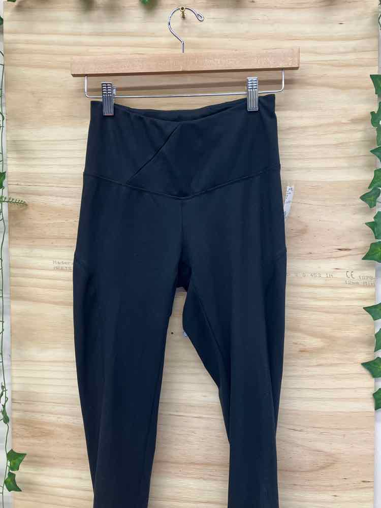 Women's Pants & Shorts- Secondhand clothing from top outdoor