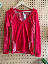 Load image into Gallery viewer, Size Large Fila Red Women&#39;s Long Sleeve Shirt
