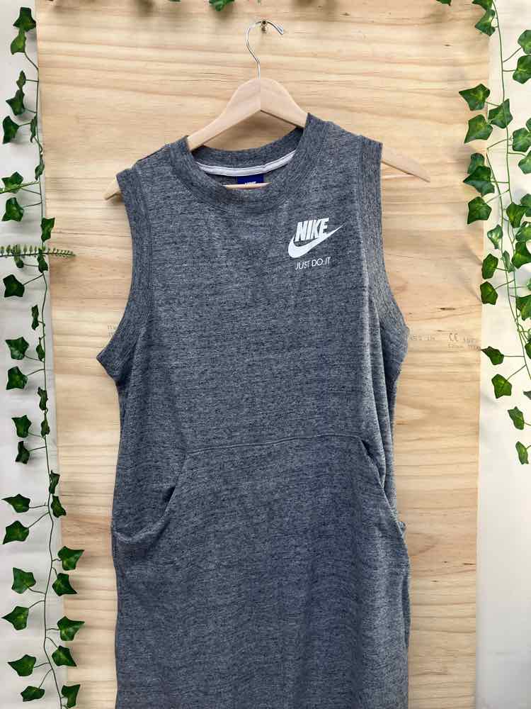 Size Large Nike Gray Dress